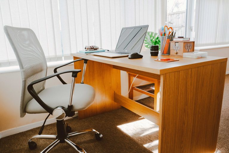 Le guide pour acheter une chaise de bureau usagée