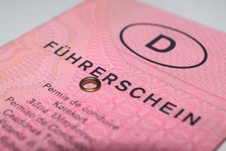Comment faire pour trouver son numéro de permis de conduire ?