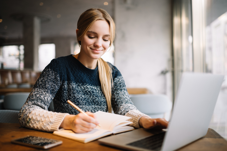 Formation directeur artistique Studi : Découvrir le métier