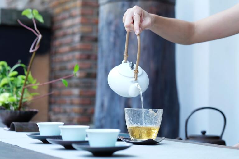 Tisane de romarin : quels sont les dangers à connaître ?