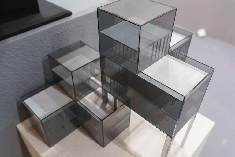 Comment sélectionner le bureau modulaire Ikea idéal pour optimiser votre espace de travail ?