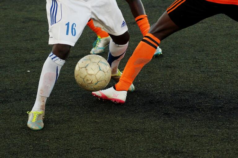 Tout savoir sur la licence de football : démarches à suivre et bénéfices pour les joueurs
